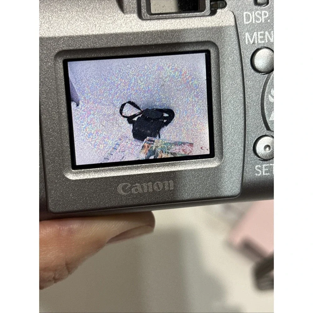 Canon PowerShot A300 3.2MP Digital Camera 5.1x Digital Zoom Working Case
